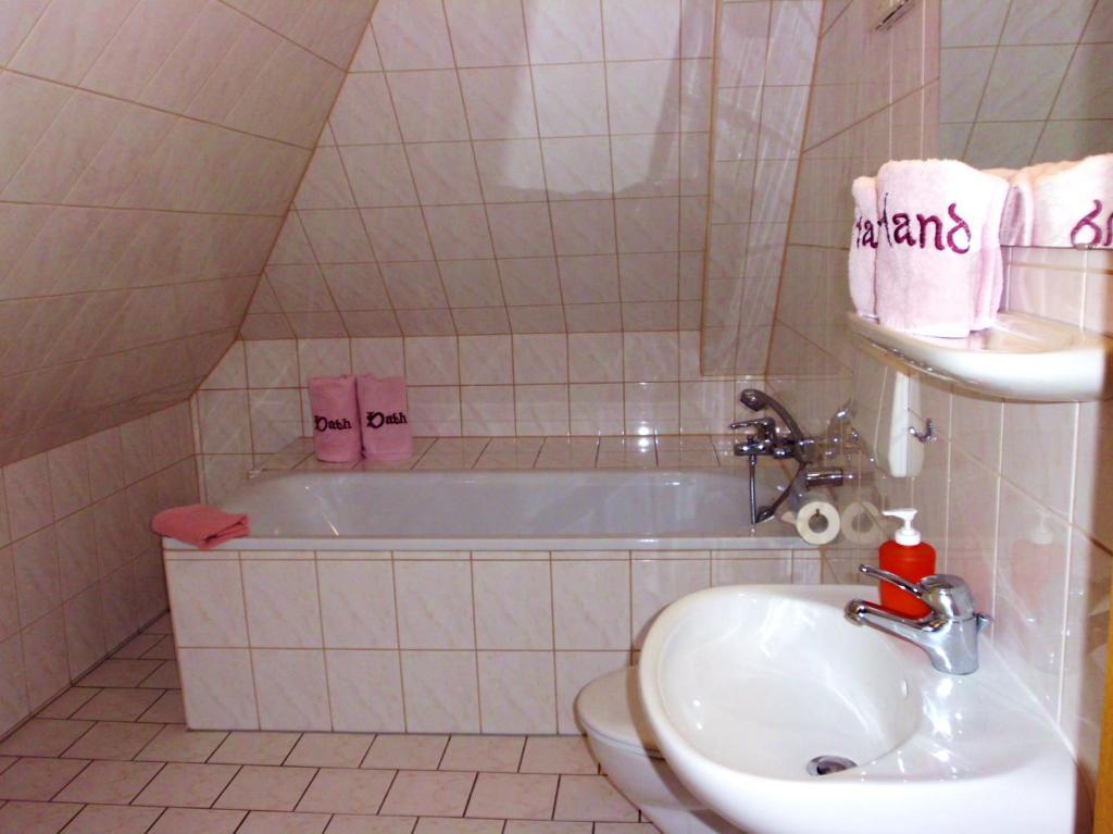 Thuringer Hof Hildburghausen Hotel Szoba fotó